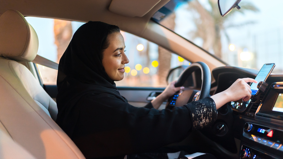 Latest International News : Uber lets choose riders by gender in Saudi Arabia